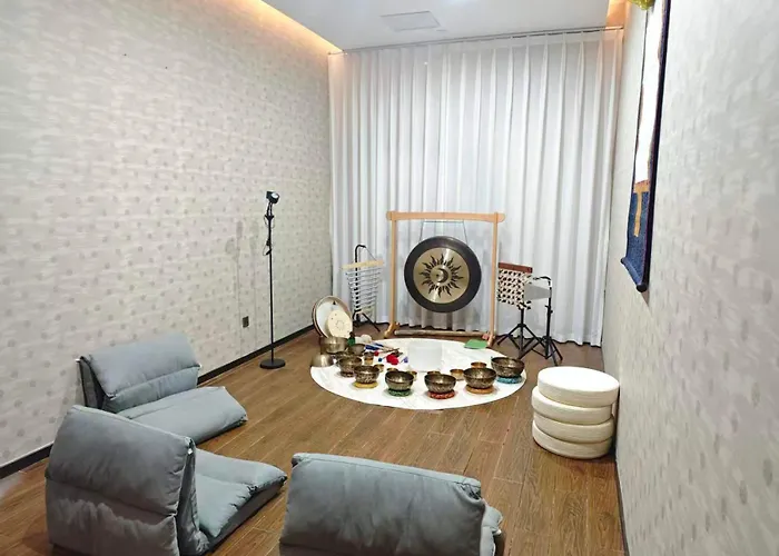 Chengdu Tibetan Hotel
