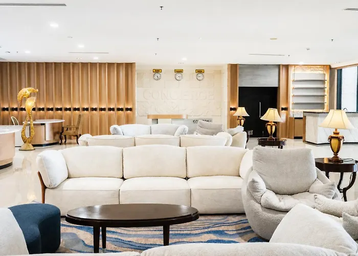 Harmoni One Convention Hotel And Service Apartments