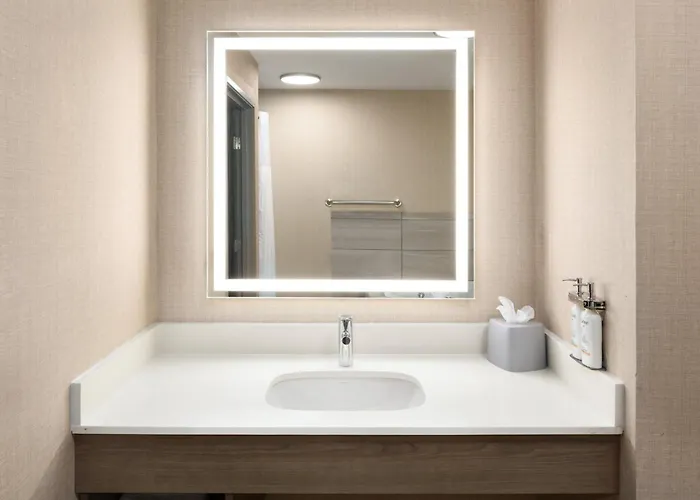 Holiday Inn Express Hotel & Suites Cherry Hills By Ihg