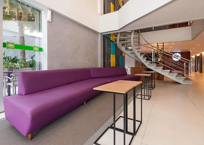 Ibis Styles Belem Hangar