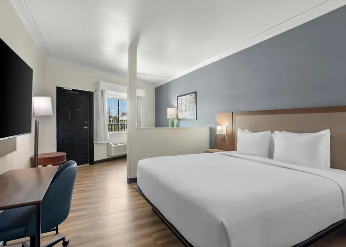 Hyatt Select Galveston Beachfront