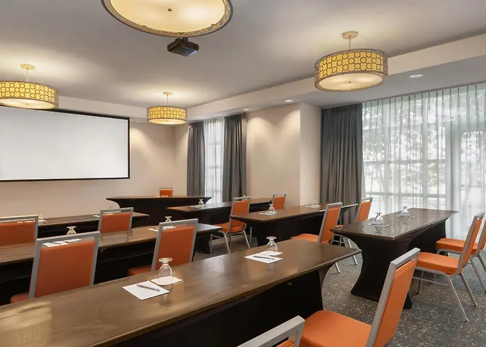 Hampton Inn By Hilton Calgary Airport North