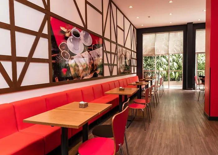 Ibis Blumenau