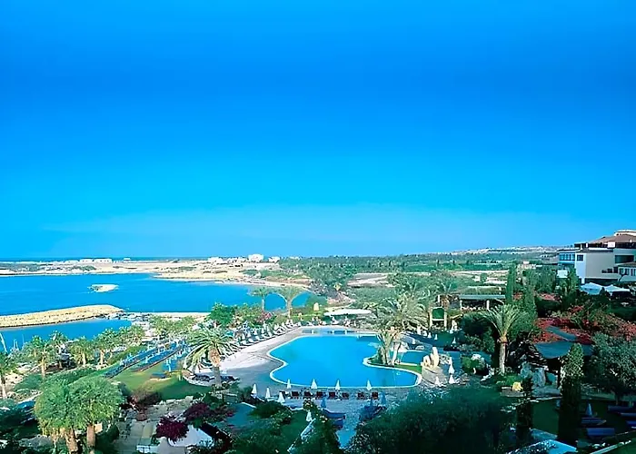 Coral Beach Hotel And Resort