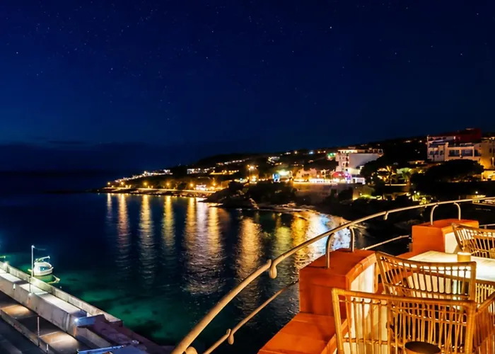 Bue Marino Hotel & Rooftop Bar
