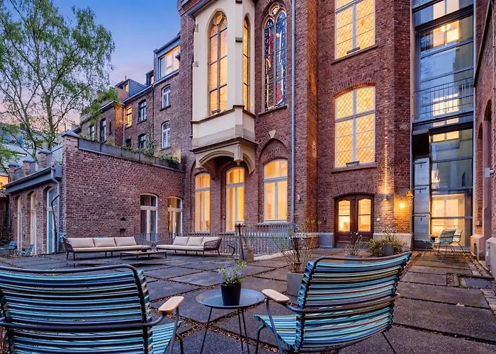 Hopper Hotel St. Josef, Worldhotels Crafted