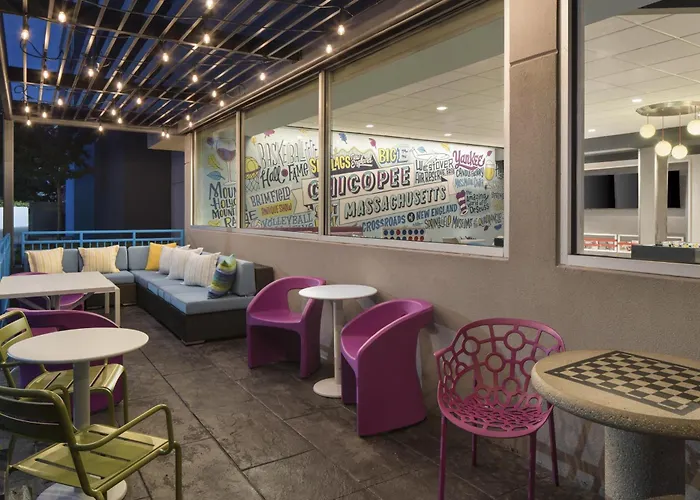 Tru By Hilton Chicopee Springfield