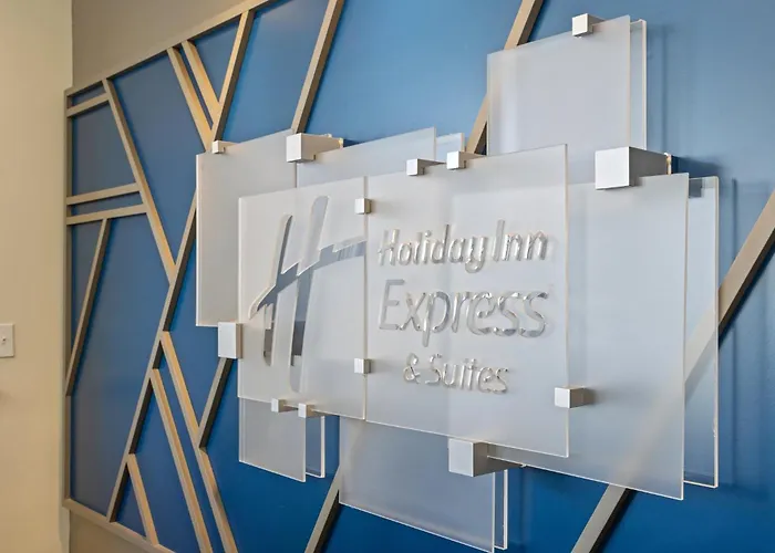 Holiday Inn Express Hotel & Suites Torrington By Ihg