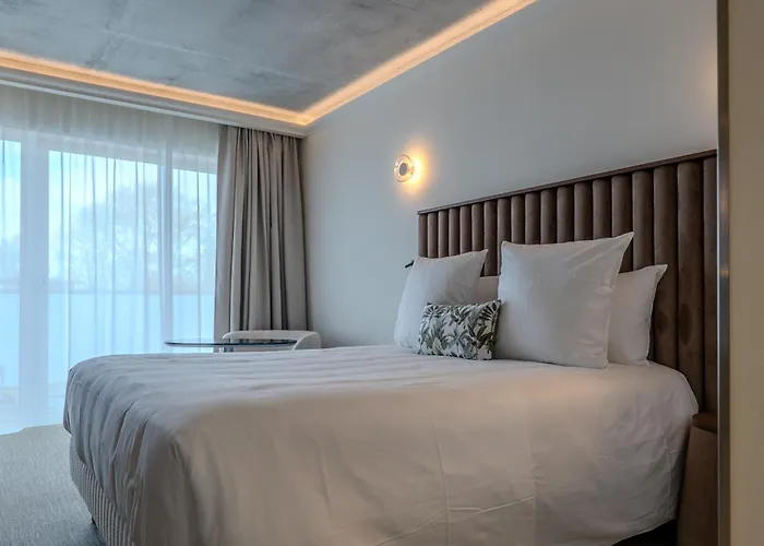 Hotel Libera Spa Et Restaurant Caen Colombelles