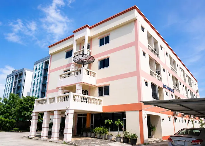 Uj Apartment