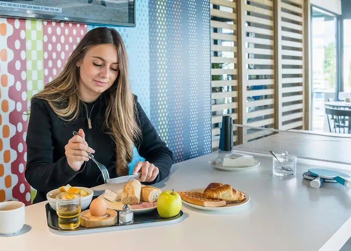 ibis Budget Mâcon Crêches