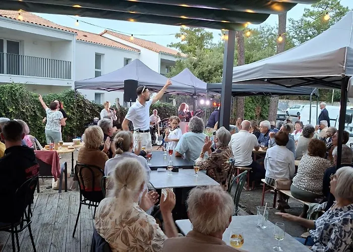 Hôtel Bar La Pinède