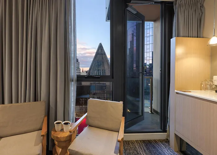 Brady Hotels Central Melbourne
