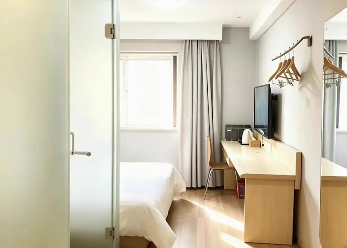 7 Days Inn Xi'An Changying Road Hujiamiao Metro Station