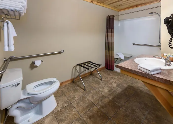Rock Crest Lodge & Cabins