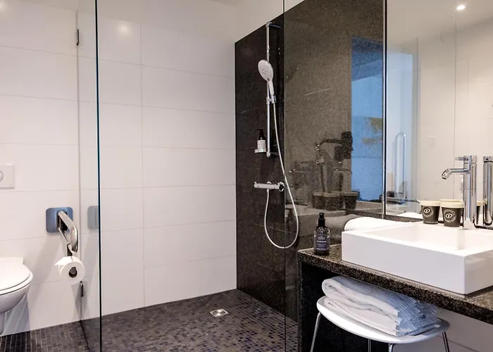 Motel One Köln-Neumarkt