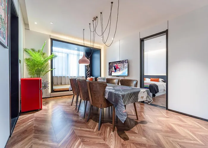 HÉONIC Art Residence&Suites丨 Signature Family Suites - Ultimate Gaming&Switch - Cat Cafe -Free Laundry Luggage Storage -24H Front Desk - English Service
