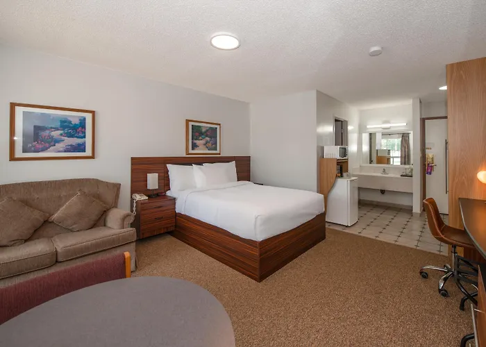 Coast Whitecourt Hotel