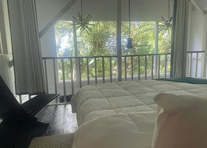 LF Jungle Retreat