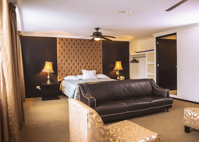 Hotel Clara Luna