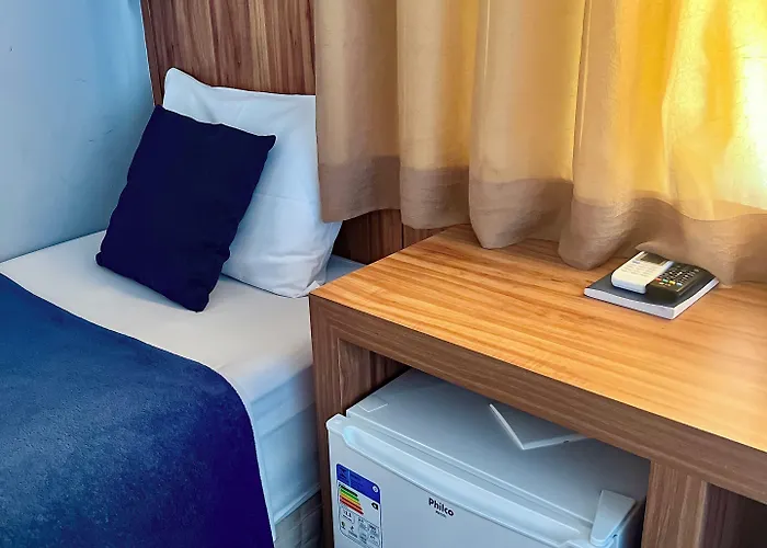 Lara'S Hotel