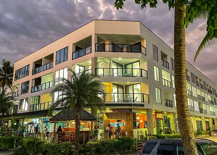 Ramada Suites By Wyndham Seafront Coral Coast