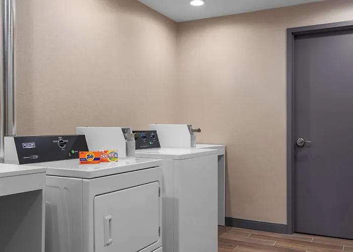 Hampton Inn & Suites Orangeville, On
