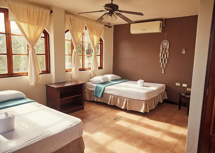 Beachside Stay At Villa Viyarte