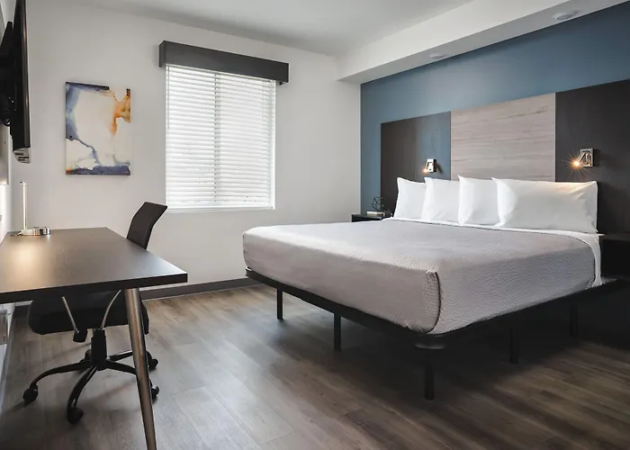 Stayapt Suites Louisville North-Clarksville