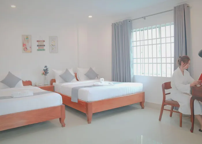 White Corner Hotel