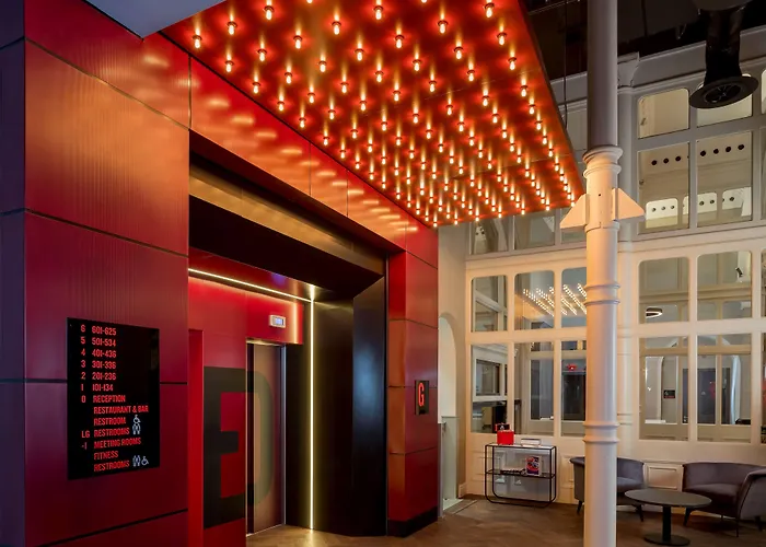 Radisson Red Hotel, Liverpool