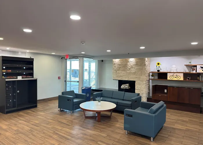 Baymont By Wyndham Dayton North