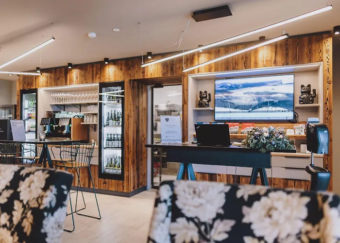 Nikolaus By Avenida Panoramic Wellness Suites