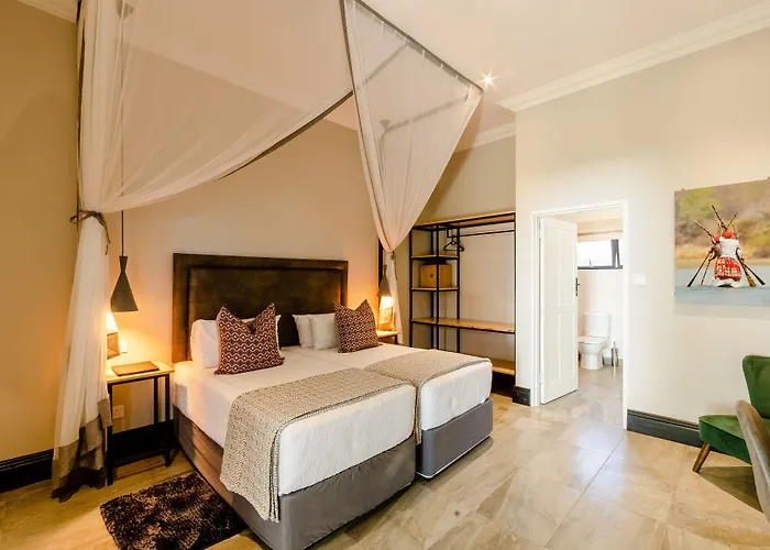 Nkosi Guest Lodge