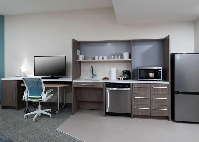 Home2 Suites By Hilton Cape Canaveral Cruise Port