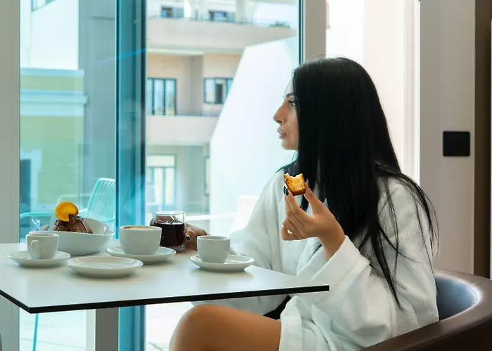 Popula - The Lifestyle Hotel