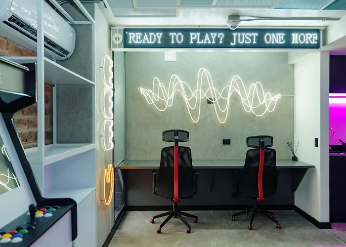 Indie Universe Creative Hotel