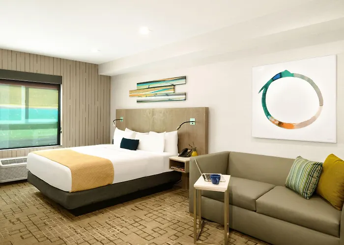 Ayres Hotel San Diego South - Chula Vista