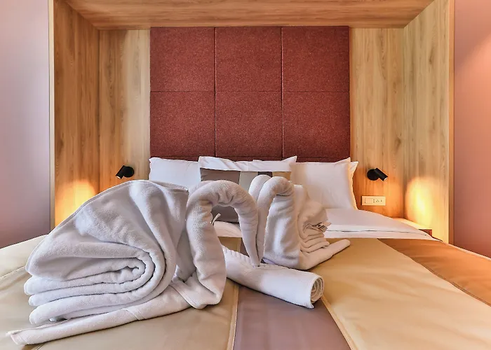 Carine Hotel Centar