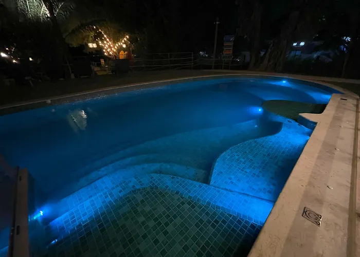 Guarajuba Suítes Premium Boutique Hotel