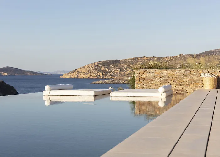 Nos Hotel & Villas