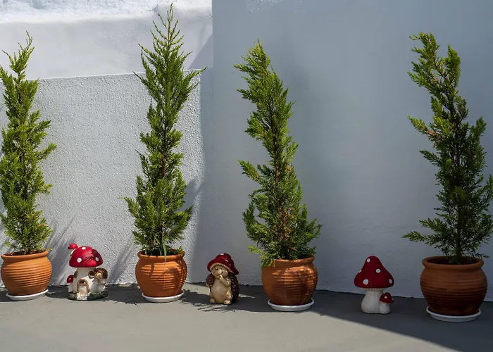 Santorita Suites