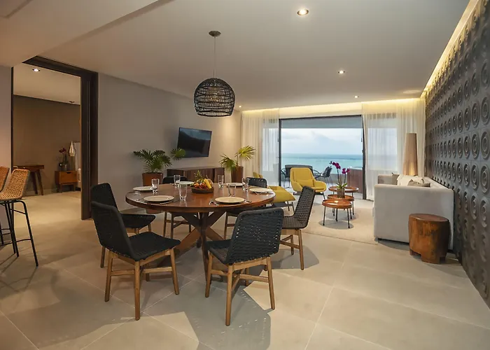 The Fives Oceanfront