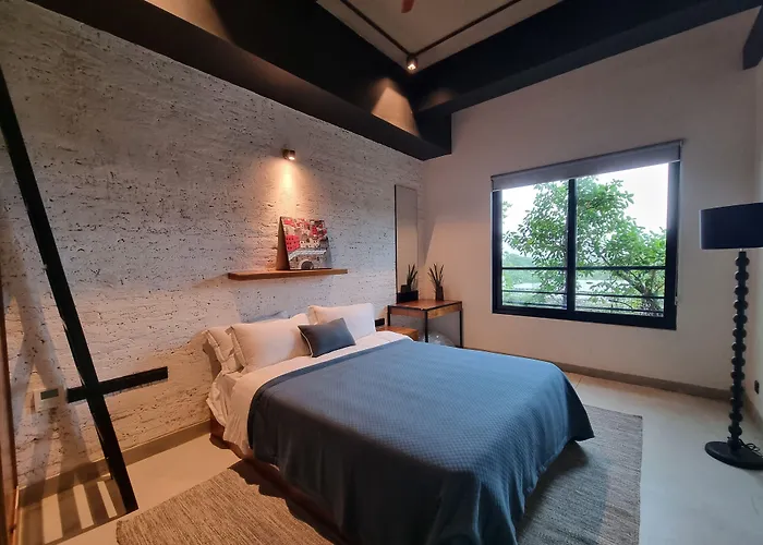 Vaux Park Street Hotel - A Collection Of 8 Luxury Lofts