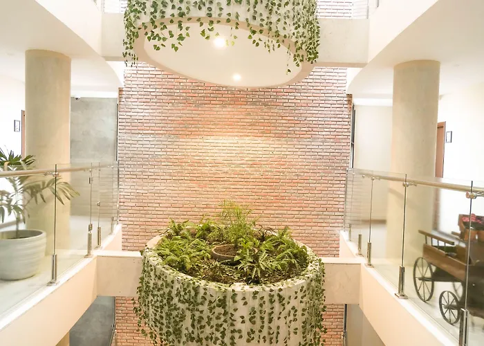 Chairu Eco Hotel