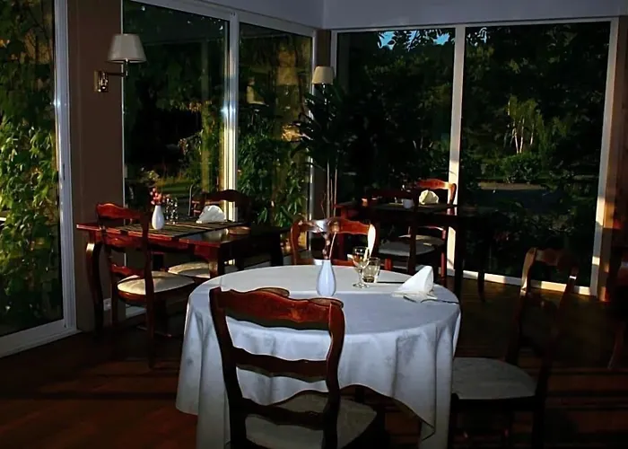 Logis Hotel du Lac