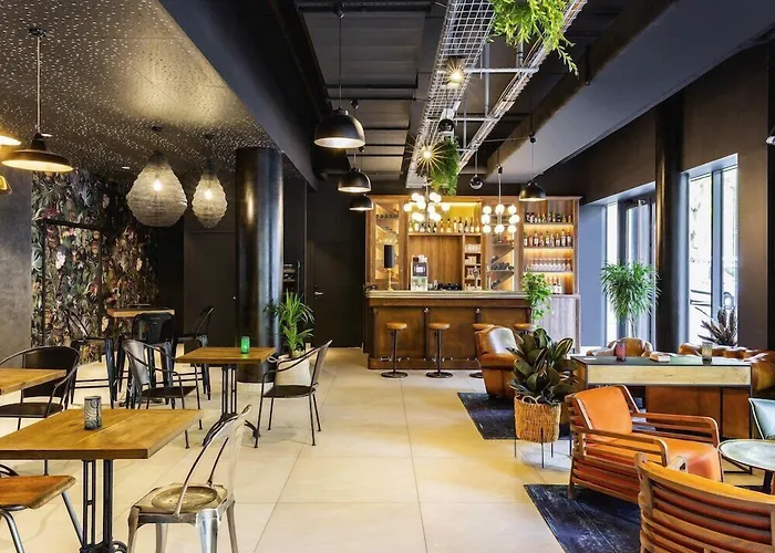 Ibis Styles Puteaux Paris La Defense