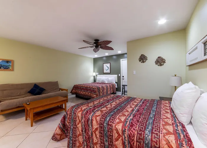 Captain'S Table Hotel By Everglades Adventures