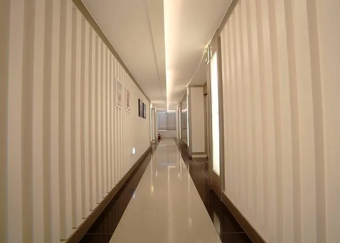 Daegu February Hotel Dongdaegustation