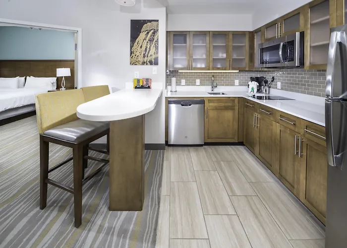 Staybridge Suites - Summerville By Ihg